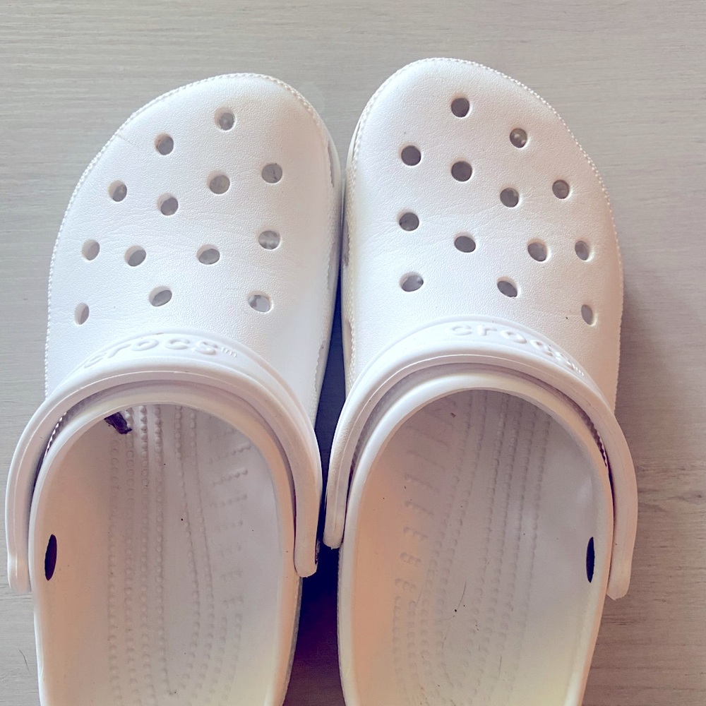 Crocs